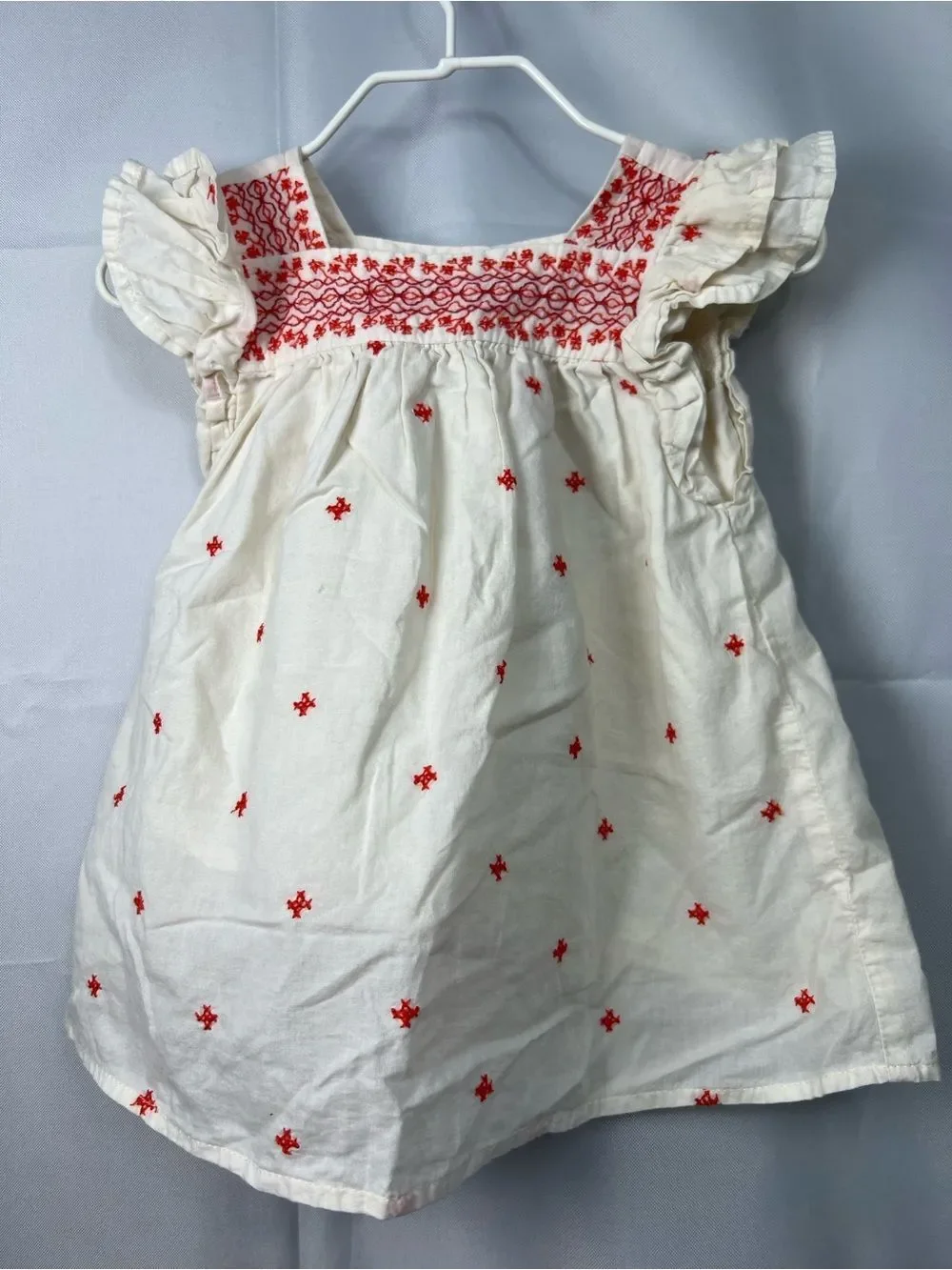 Old Navy ivory with red embroidery cotton flutter sleeve dress size 3-6 months